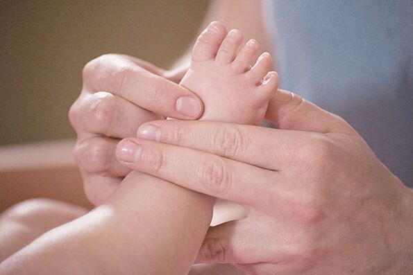 Masaxe para hallux valgus nun neno